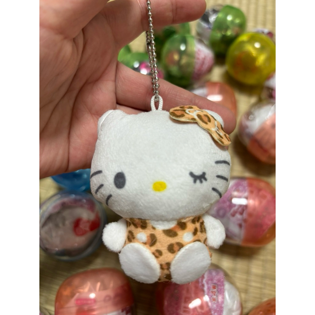 พร้อมส่ง !!! 🇯🇵 [เลือกตัวได้]Gachapon Sanrio Hello Kitty Plush Ball Chain Part.2 set - รูปที่ 3