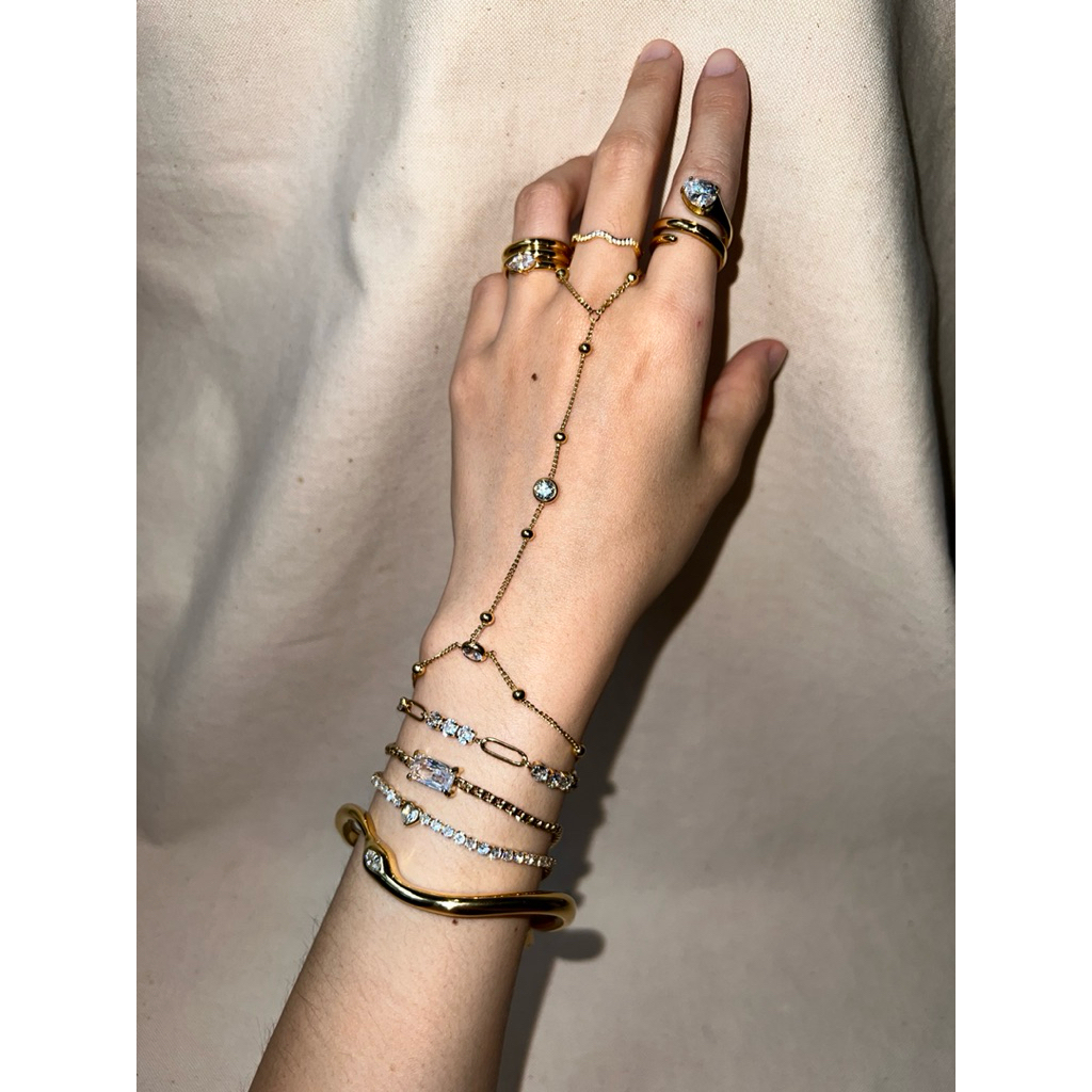 NEW IN RING & BRACELET SET TINARI