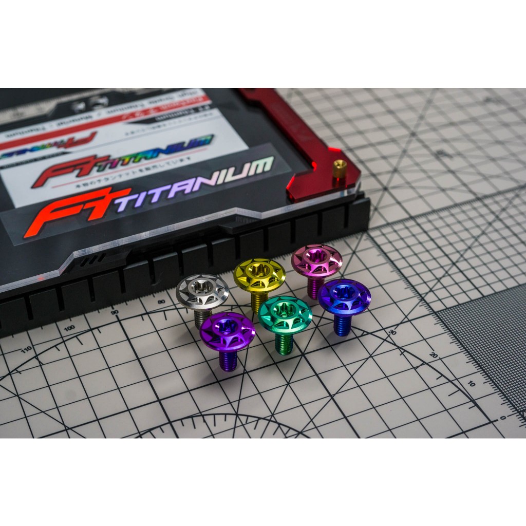 น็อตไทเทเนียมแท้ M6x15 ลาย FT ( มีบ่า )