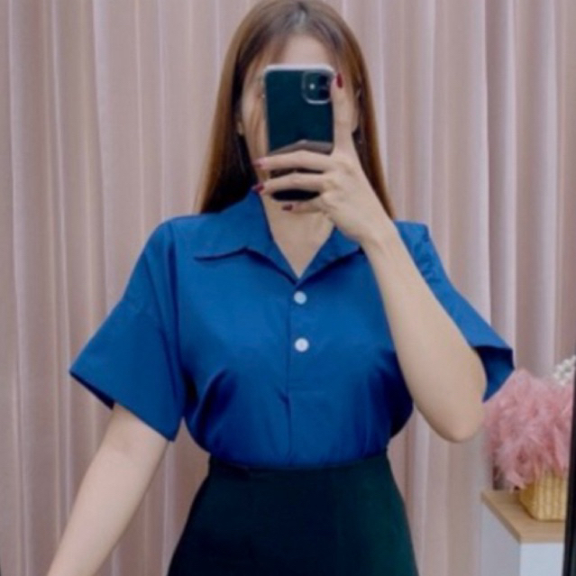 เสื้อเชิ้ตกระดุมหน้า2เม็ดเเขนปล่อย อก40ยาว23เนื้อผ้าไหมอิตารี่ สวย ผ้านุ่มสบายๆๆๆ