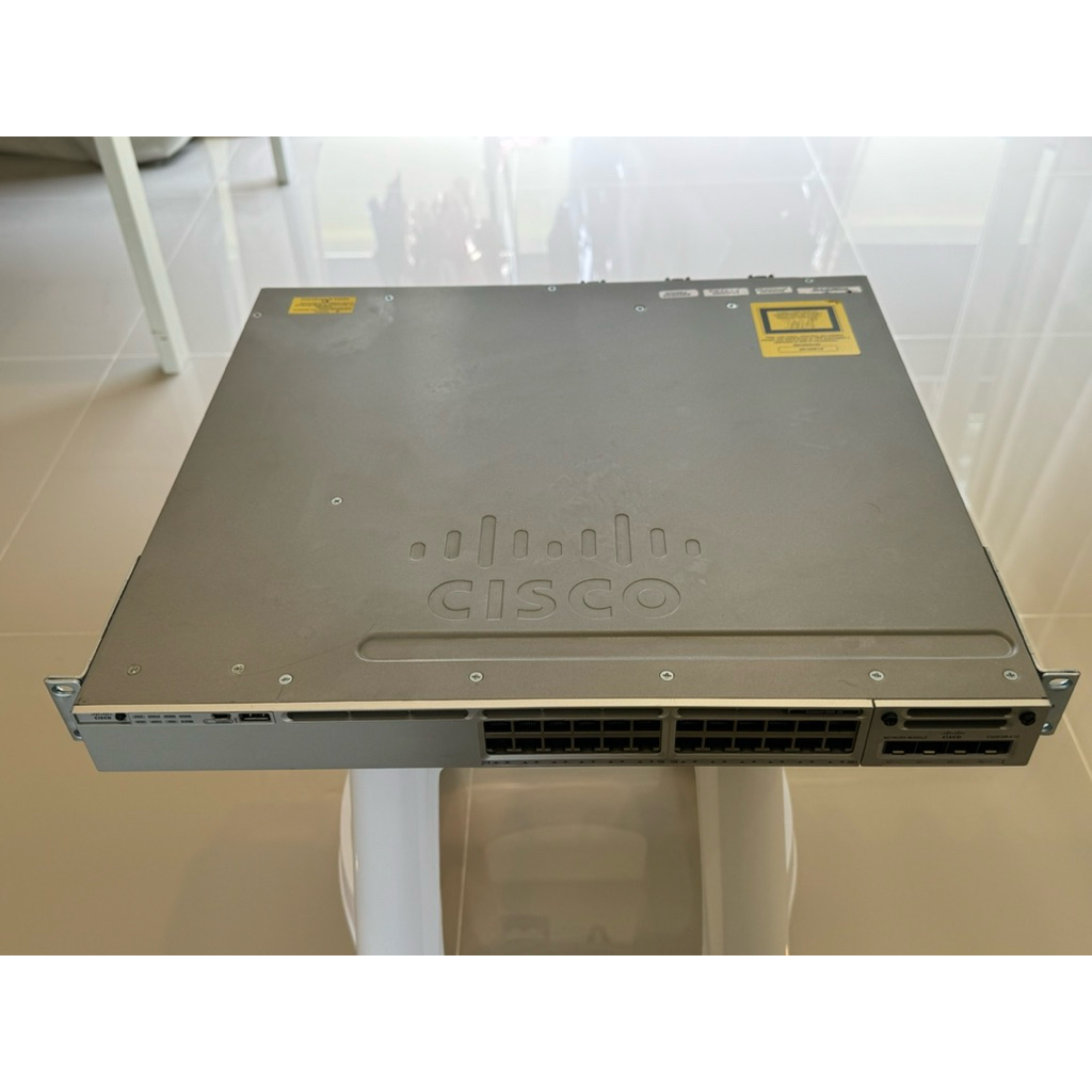 ซิสโก้ Cisco C3850 24T-S Core Switch (มือสอง พร้อมใช้งาน)