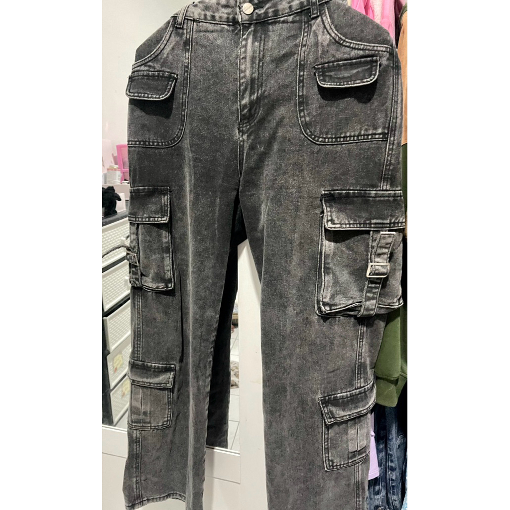 คาร์โก้ เอว32-33สพ42-44 Niyom jeans ใส่ไปต่างประเทศครั้งเดียว