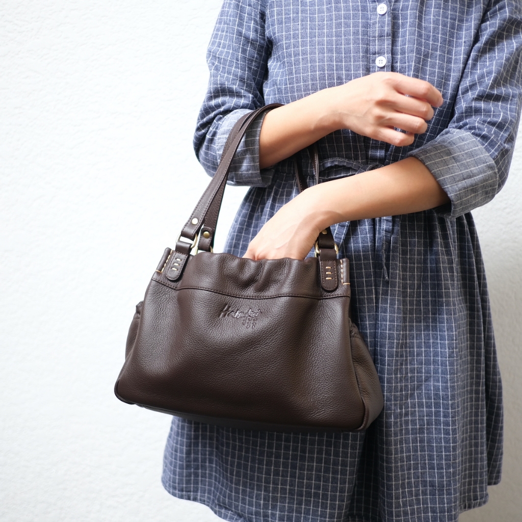 🔥🔥พร้อมส่งแล้ว!! หนังนุ่ม เบา ช่องเยอะ จุมาก🔥🔥 กระเป๋าหนังแท้รุ่น Toast (Hatsukoi Leather Bag)