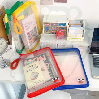 กระเป๋าแฟ้มซิป PP โปร่งใส 33x23x3 ซม. เก็บเอกสารและเครื่องเขียน ใช้ในสำนักงานและโรงเรียน คล้องน่ารัก
