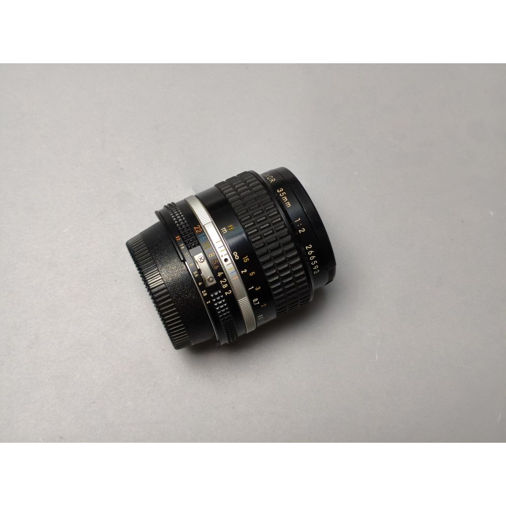 Nikon 35mm f2 ai-s


