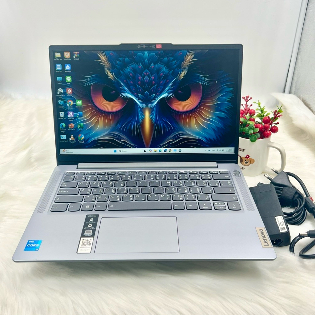 โน๊ตบุ๊ค Lenovo IdeaPad Slim 3 i5-12450H / 16GB ประกันศูนย์ยาวๆ รุ่น 14IAH8-83EQ004YTA