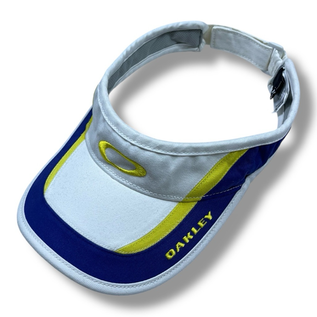 ✨หมวก OAKLEY (แท้ มือสอง สภาพใหม่)✨