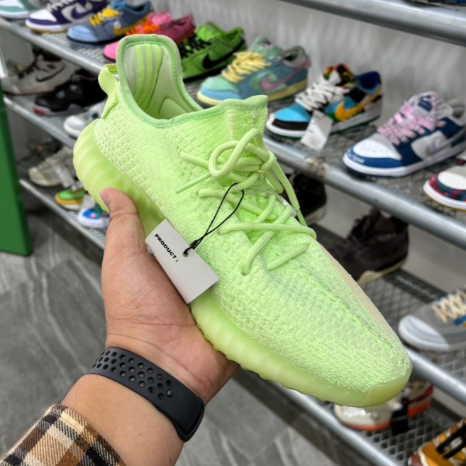 ADIDAS YEZY 350 V2 GLOW IN THE DARK