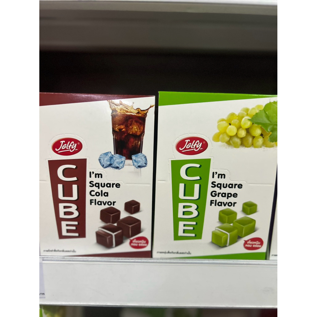 cube jelly เยลลี่หนึบ เจลฟี่ คิวบ์ กลิ่นผลไม้ รสองุ่น บูลเบอร์รี่ สตอ โคล่า กล่อง 12ซอง