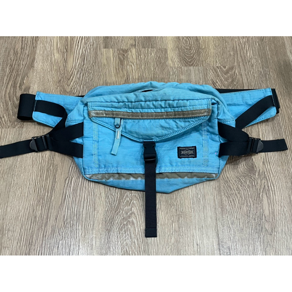 Porter กระเป๋า Porter คาดเอว ( มีตำหนิ )