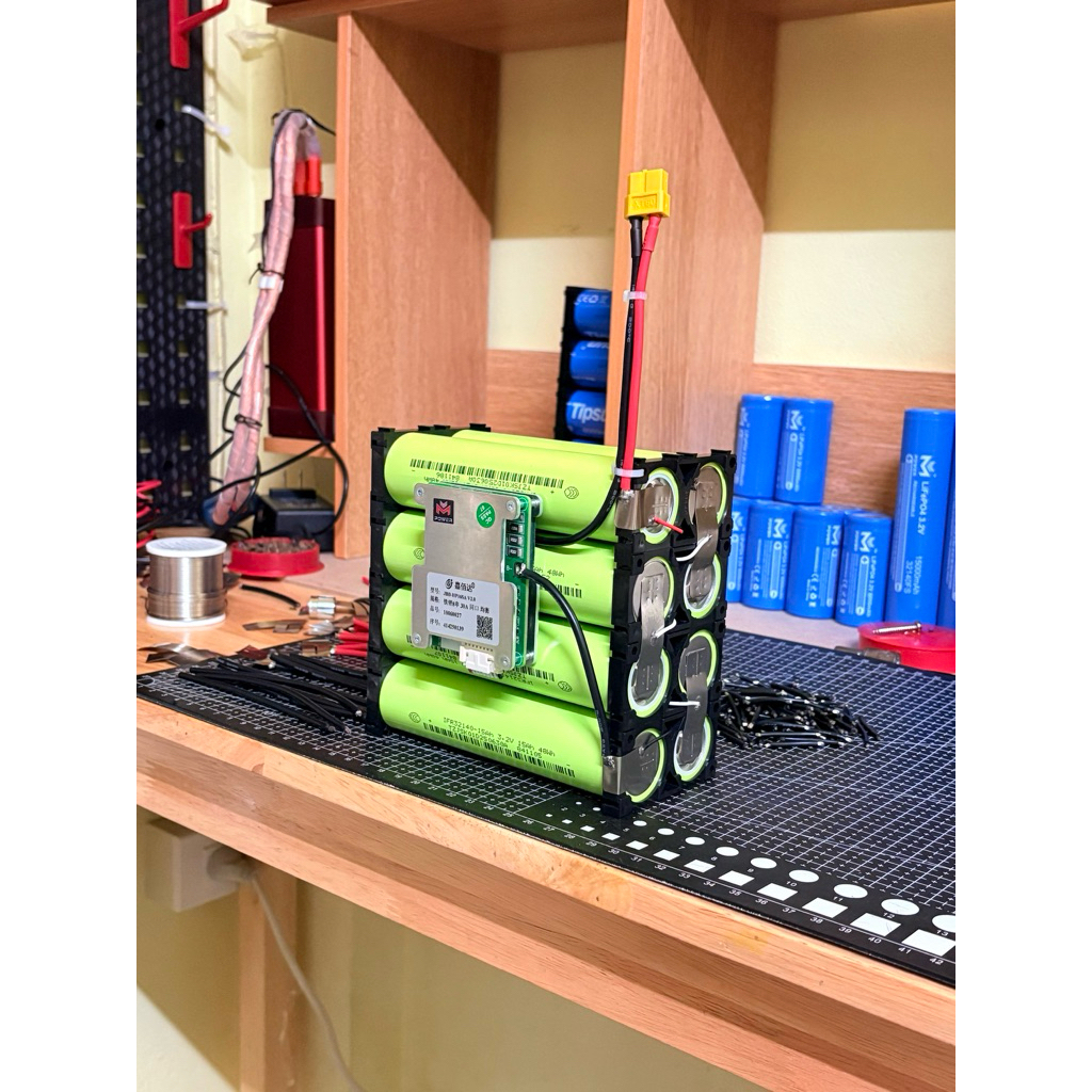 เเบตเตอรี่ลิเทียมฟอสเฟต 8S 15A BMS 30A JBD Mpower