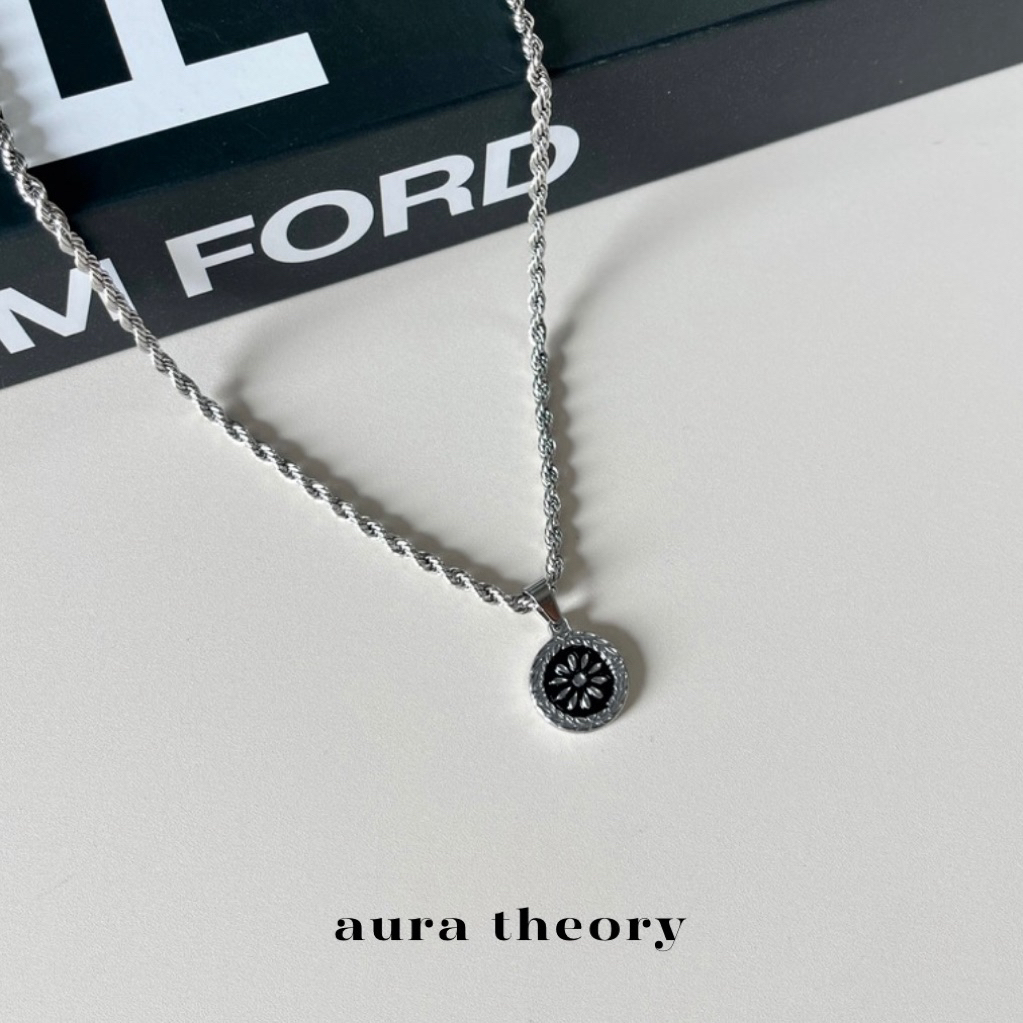 สร้อยผู้ชายสแตนเลส aura theory midnight bloom necklace