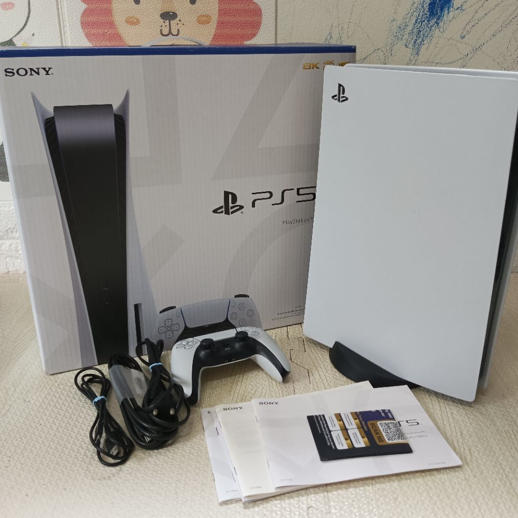 PS5 รุ่นใส่แผ่นได้ สภาพใหม่ 1218a  FW 10.40
