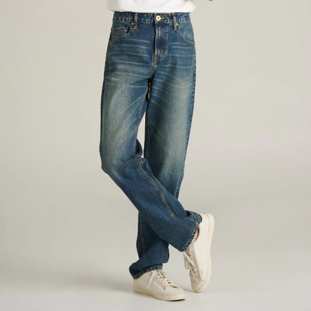 Mc JEANS กางเกงยีนส์ผู้ชาย ทรงกระบอกขาตรง เอวกลาง สียีนส์ฟอกกลาง MMIZ235 ยีนส์ 12.75oz