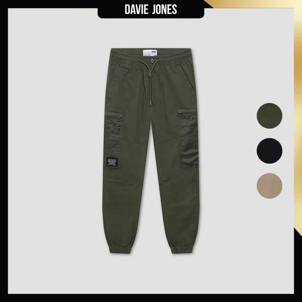 DAVIE JONES [BE FEARLESS] กางเกงจ็อกเกอร์ผู้ชาย Slim Fit Joggers สีเขียว ดำ กากี GP0019