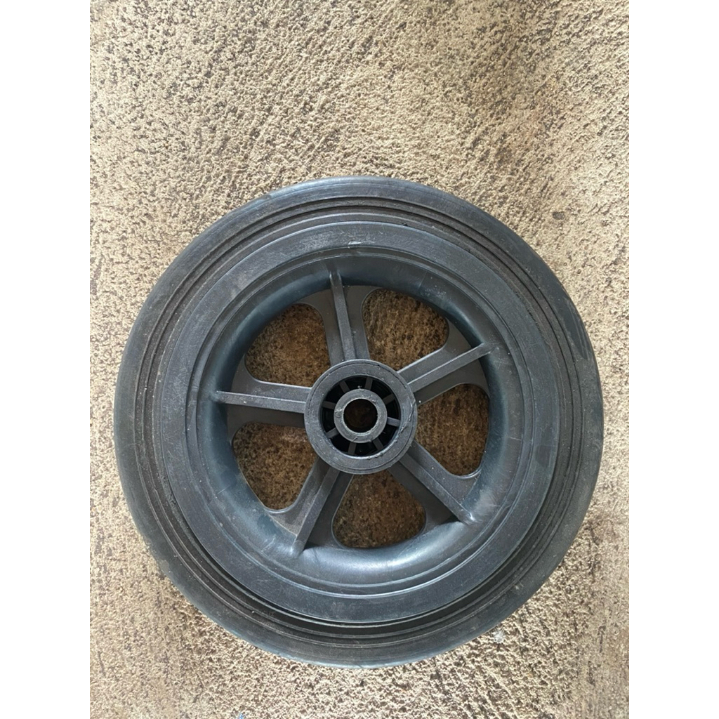 ล้อpcv12นิ้วยางตันไน่ล่อนแท้