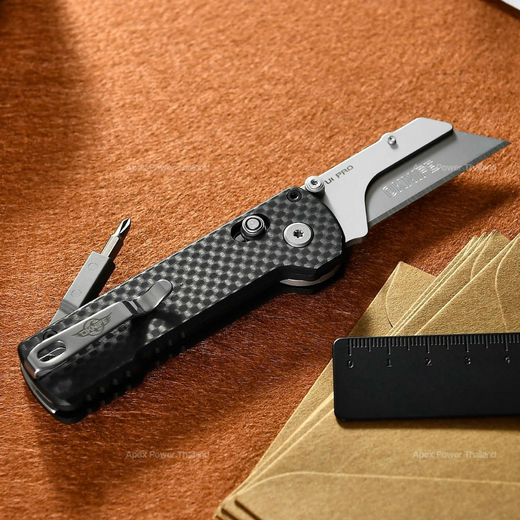 [พร้อมส่ง:ของแท้:ส่งจากไทย] Oknife Otacle U1 Pro (Carbonfiber Overlay) มีดพับเปลี่ยนใบพร้อมไขควงในตั
