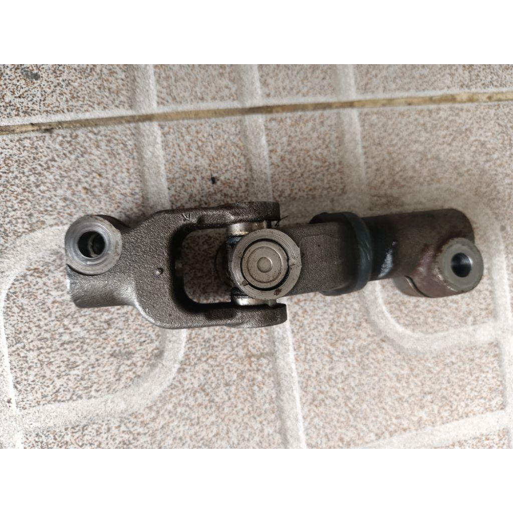 แกนยอยพวงมาลัยnissan march nissan almera nissan noteของแท้มือสองญี่ปุ่นสินค้ามีรับประกัน