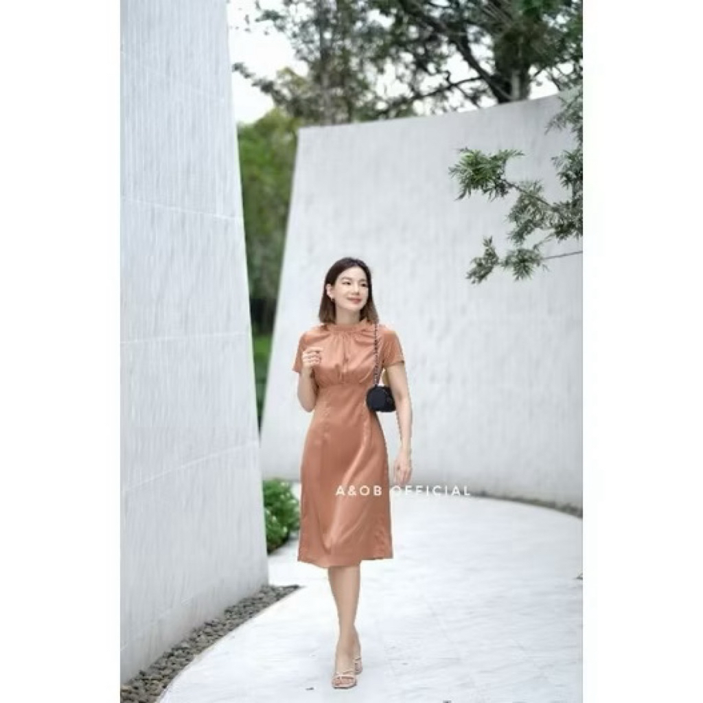 ส่งต่อชุดงานแต่ง งานมือ1 Nadia dress (many colors)