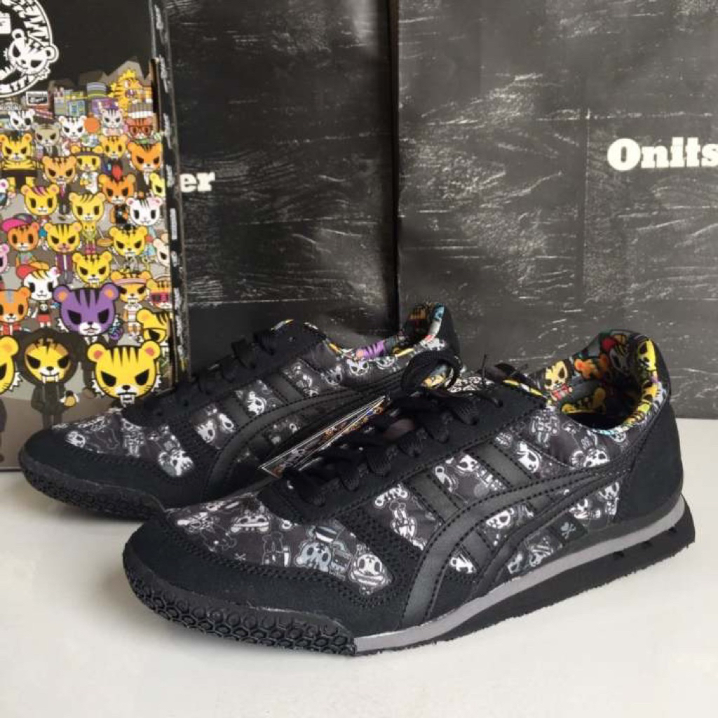 Onitsuka Ultimate81 TOKIDOKI ดำ Limited Edition is on SALE!!  1350 บาท