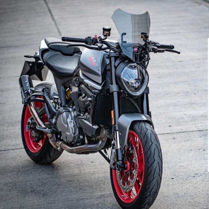 ชิลหน้า Were Wolf รุ่น V-02 สำหรับ Ducati Monster 937