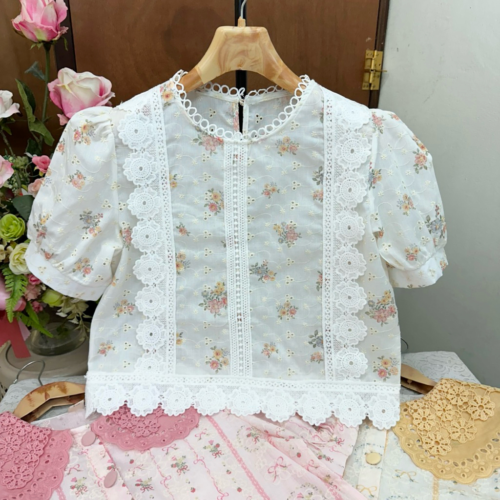 เสื้อแฟชั่นแขนตุ๊กตา ผ้าคอตตอนแต่งระบายลูกไม้ อก38นิ้ว - รูปที่ 5