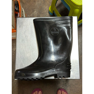 รองเท้าบูทยางสีดำสูง11นิ้ว บูทโรงงาน บูททำสวน ยี่ห้อ Pengo