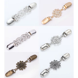 พร้อมส่ง!! คลิปหนีบผ้าคลุมไหล่ หนีบเสื้อกันหนาวย้อนยุค วินเทจ ไม่ทำให้เสื้อผ้าเสียหาย ( คลิปหนีบ )
