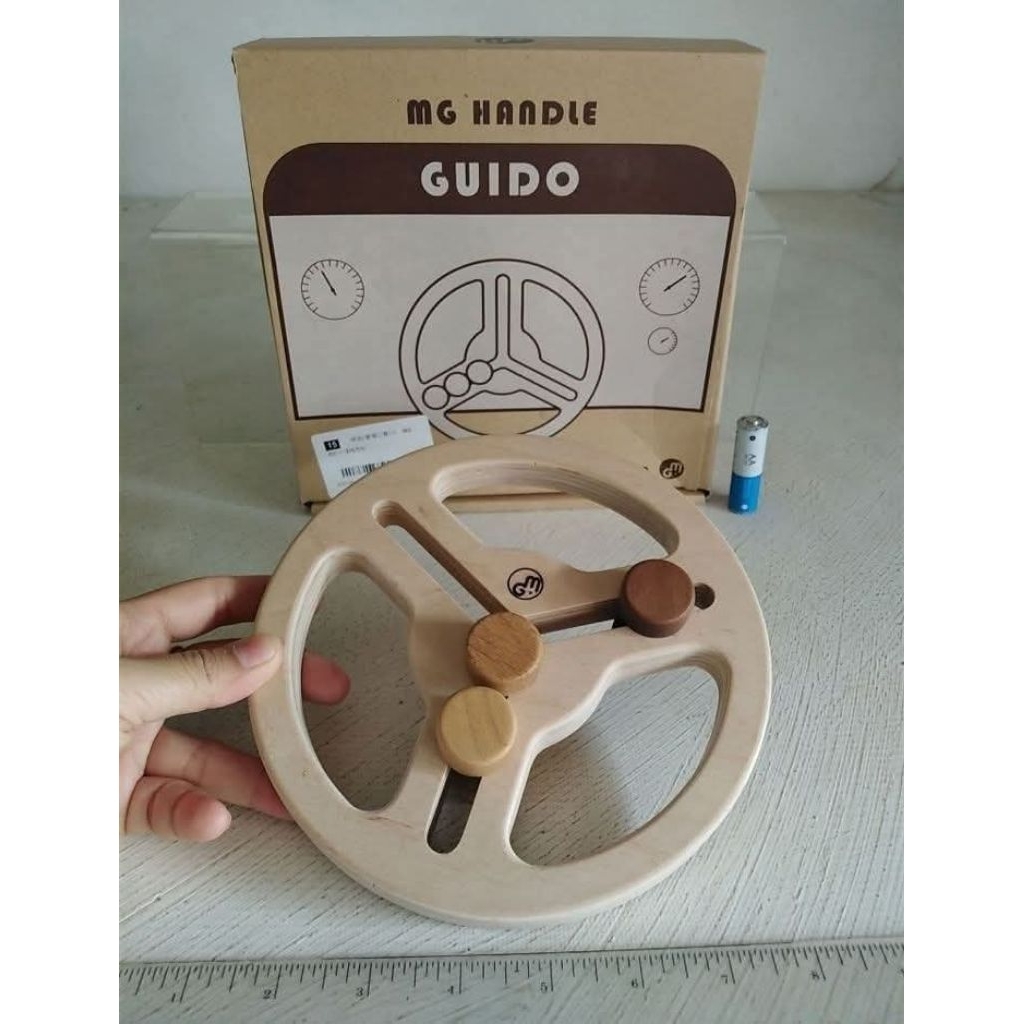 พวงมาลัยไม้สำหรับเด็ก Mastro Geppetto GUIDO