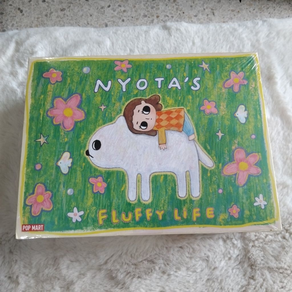 ยกกล่อง 12ตัว + Secret Nyota's Fluffy Life Series Figures