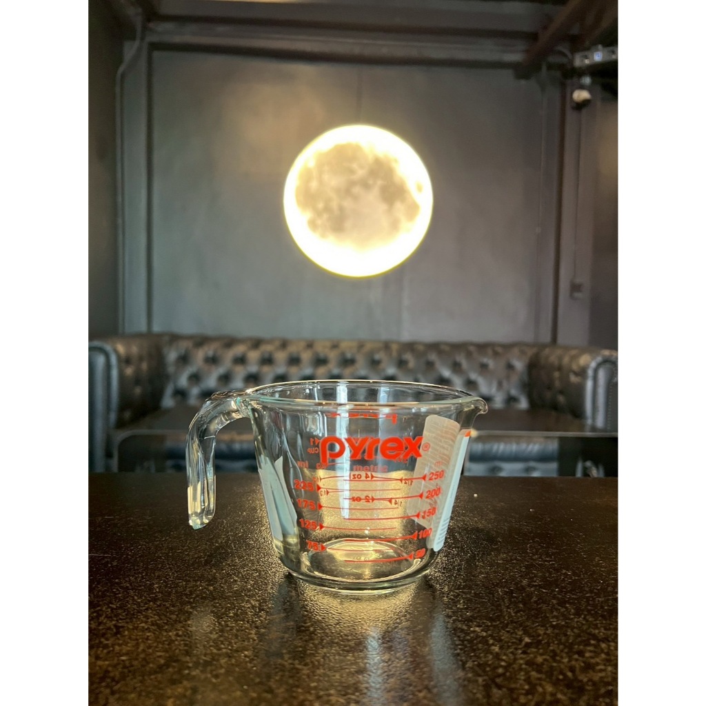 แก้วตวง PYREX 250ml.  แก้วตวง PYREX 500ml.