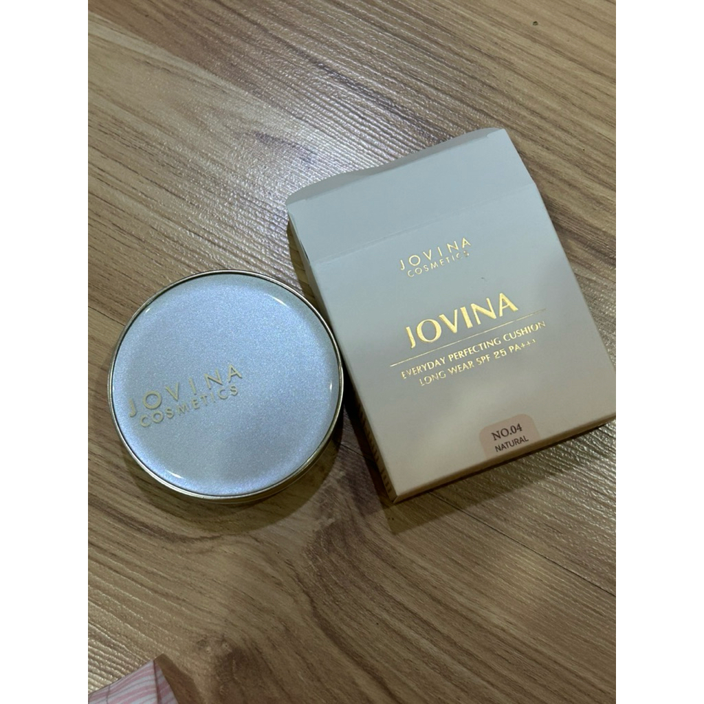 ส่งต่อคุชชั่น jovina no.04 ลองสีครั้งเดียว เพิ่งซื้อมาค่ะ