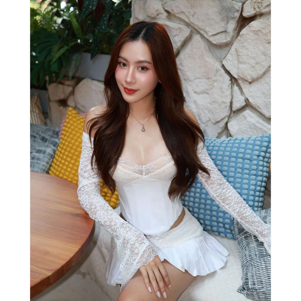 LSOUL - Selina Set ชุดเซ็ตเสื้อครอปแขนยาวเปิดไหล่ + รูปที่ 4