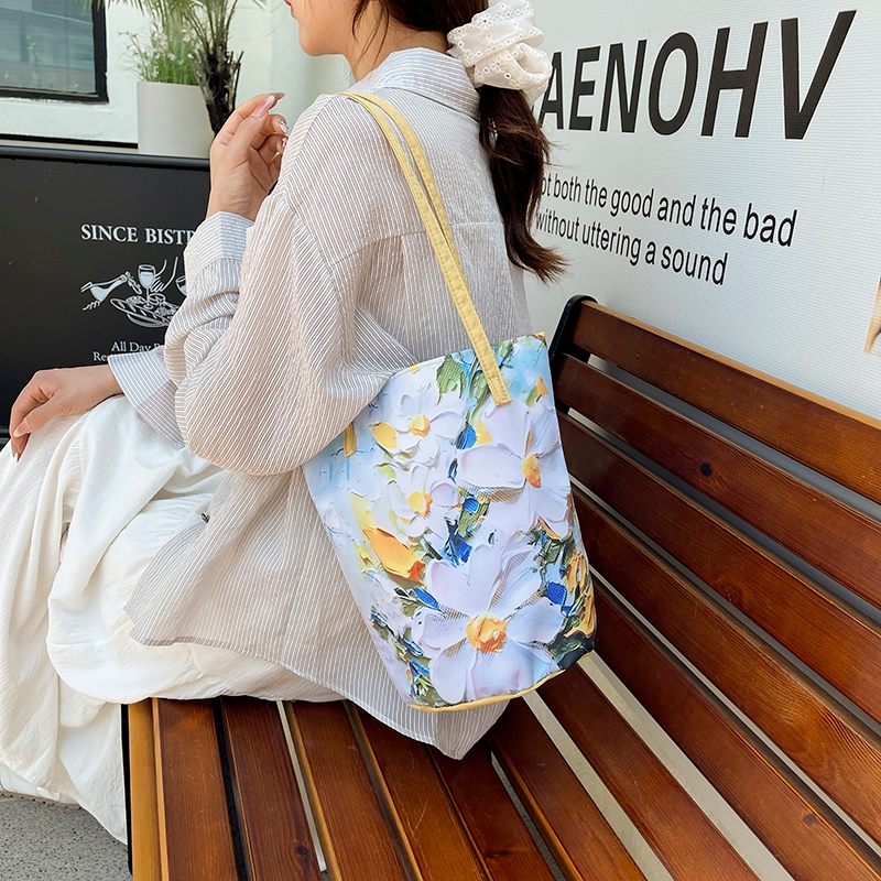 B-1805🔥กระเป๋าสะพายไหล่ สไตส์นี้เท่มาก แฟชั่นฤดูใบไม้ผลิ กระเป๋าขนาดใหญ่จุของได้เยอะ เข้ากับทุกการแต่งกาย Bucket bag