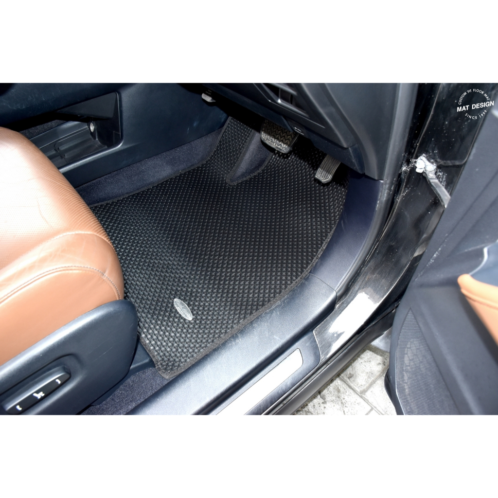 พรมปูพื้นรถยนต์เข้ารูปสำหรับ Lexus รุ่นRX270 / RX350 (ปี2009-2015)