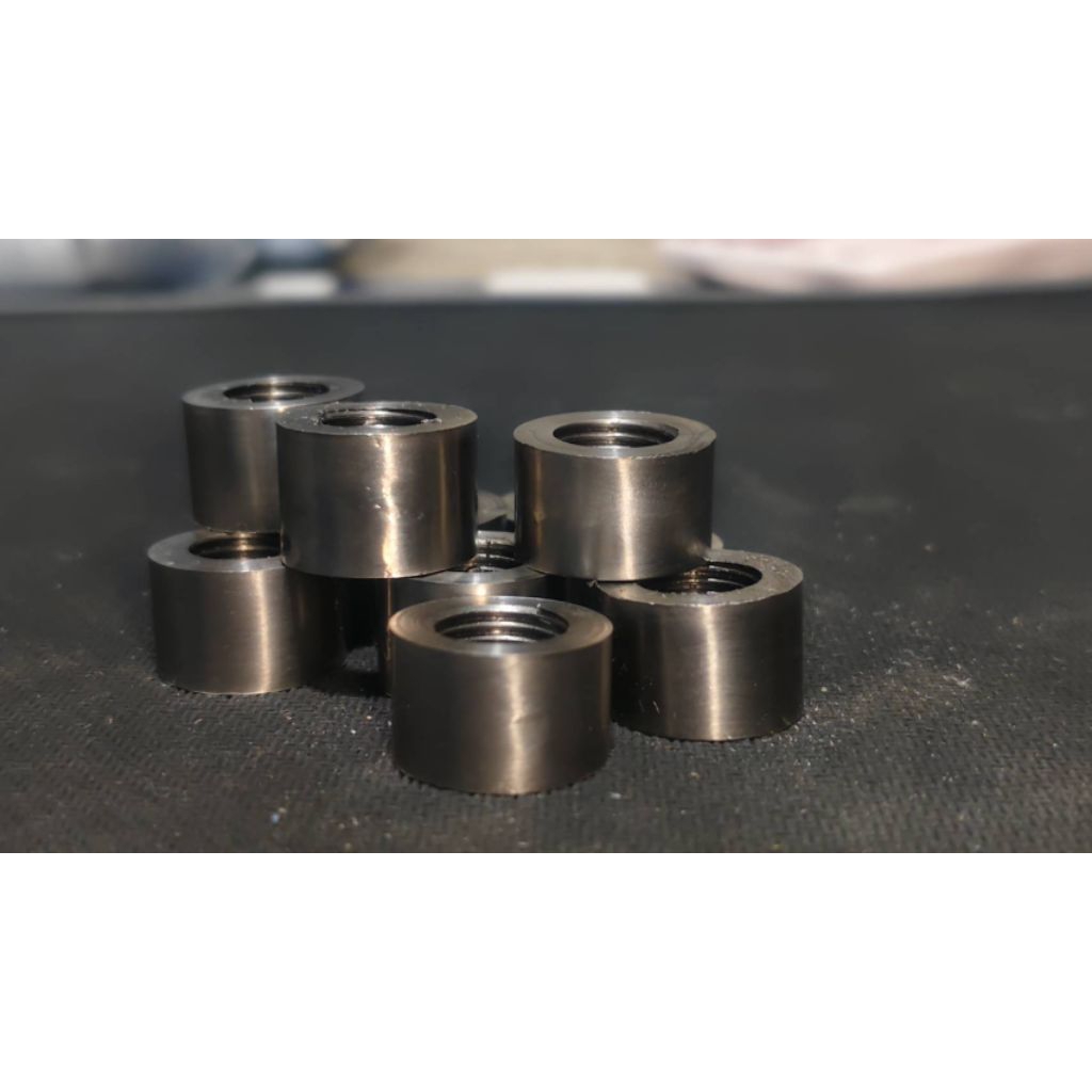 เกลียวเซ็นเซอร์ไทเทเนียม แบบสั้น ไม่ทำอาร์ เจาะฝัง สำหรับรถคอท่อไทเทเนียม o2 Xmax ReadGionoPcx160