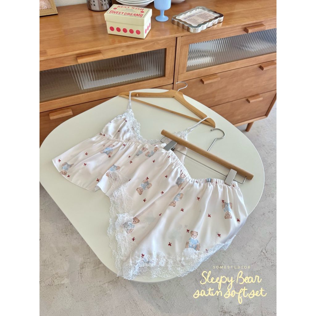 (พร้อมส่ง)🧸𝒩𝑒𝓌 𝒾𝓃 ! ; 𝓈𝓁𝑒𝑒𝓅𝓎 𝒷𝑒𝒶𝓇 𝓈𝒶𝓉𝒾𝓃 𝓈𝑜𝒻𝓉 𝓈𝑒𝓉’🛋️