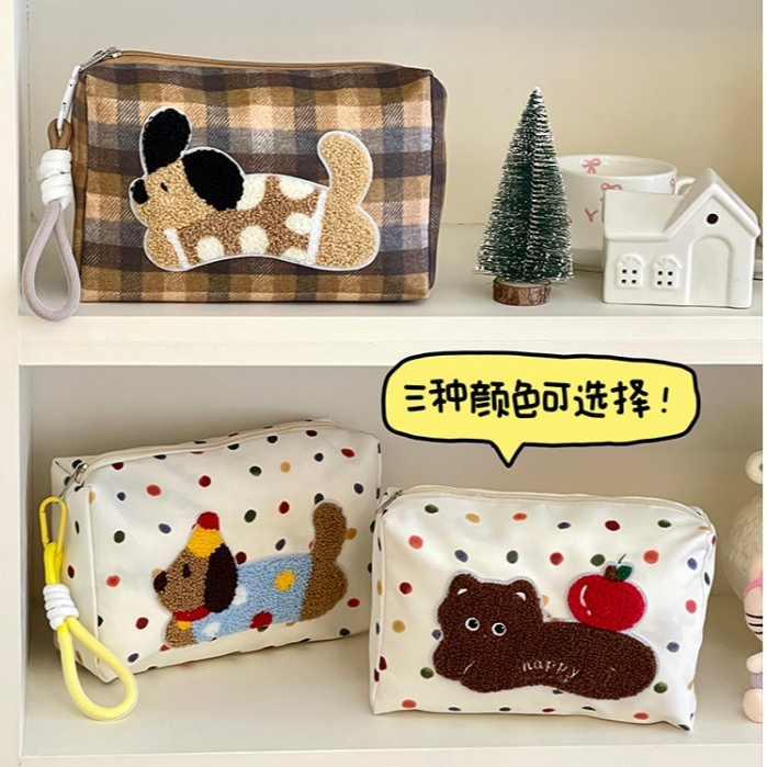 พร้อมส่ง🇹🇭 A080 กระเป๋าเครื่องสำอาง ขนาดใหญ่ แบบพกพา กระเป๋าเก็บของใส่ของได้เยอะ ปักลายลูกสุนัข กระเป๋าจัดระเบียบ