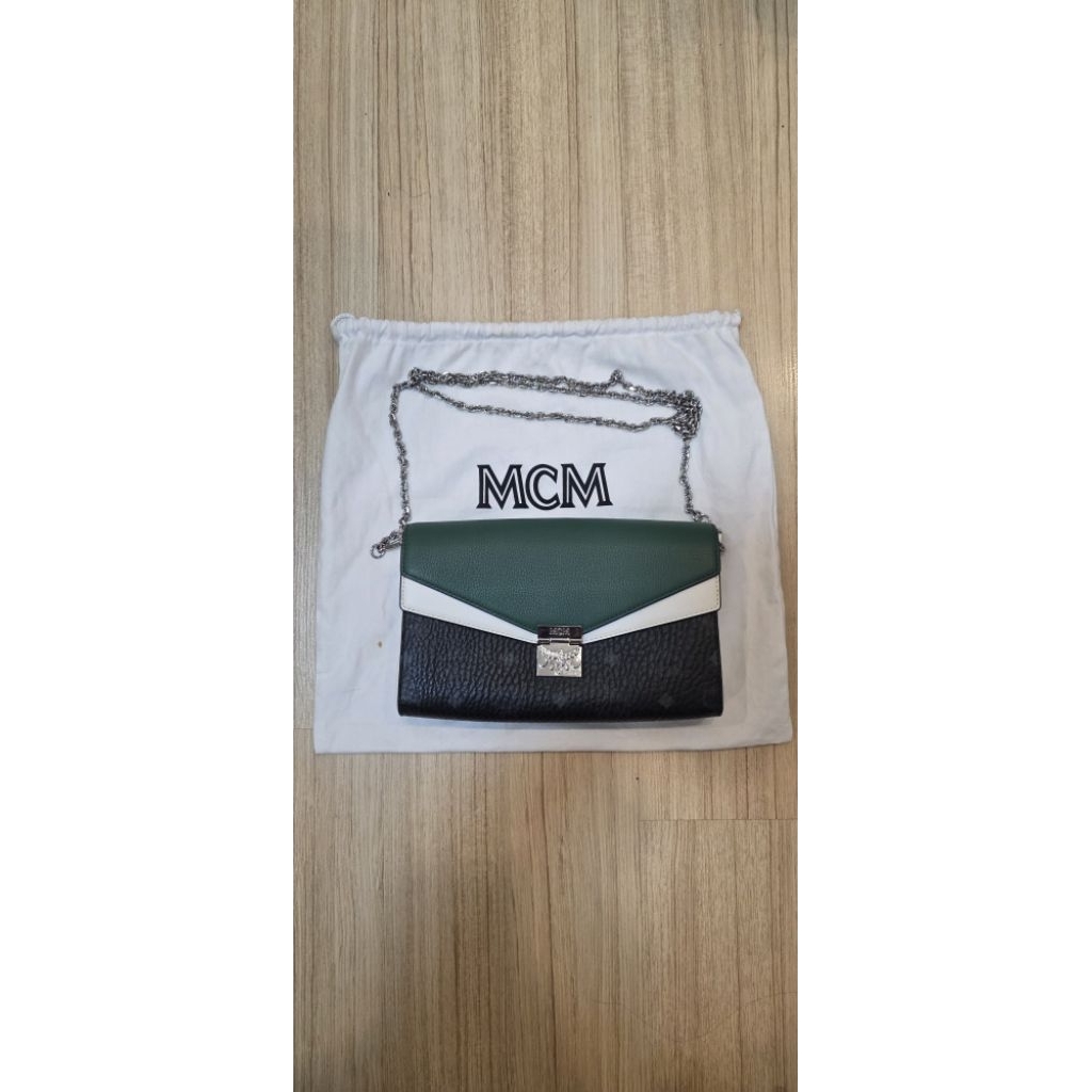 ของแท้ กระเป๋า MCM WOC  Millie Crossbody in Color Block Leather