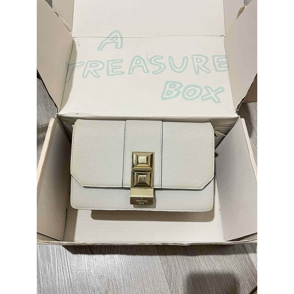 Atb Layer ivory m🍅 สภาพยังสวย ยาแนวกริบ ❀ อุปกรณ์ กล่อง การ์ด 3สายครบ