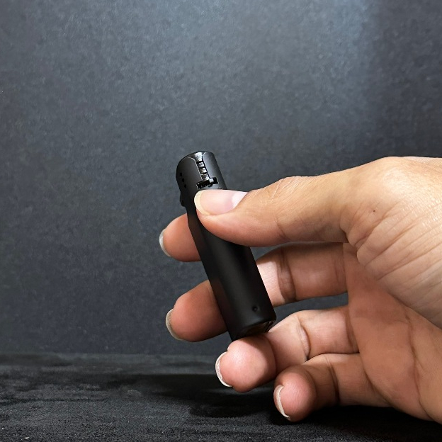 อุปกรณ์จุดไฟ สีดำซิลิโคน ลายการ์ตูน หัวเหล็ก ถอดปลอกเติมแก๊สได้ - รูปที่ 5