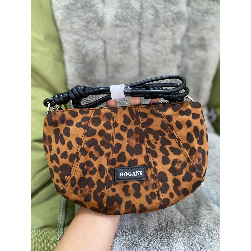 gg18🔥 ROGANI กระเป๋าใบเล็กพิมพ์ลายเสือดาวของผู้หญิงย้อนยุคกระเป๋าครัวซองต์