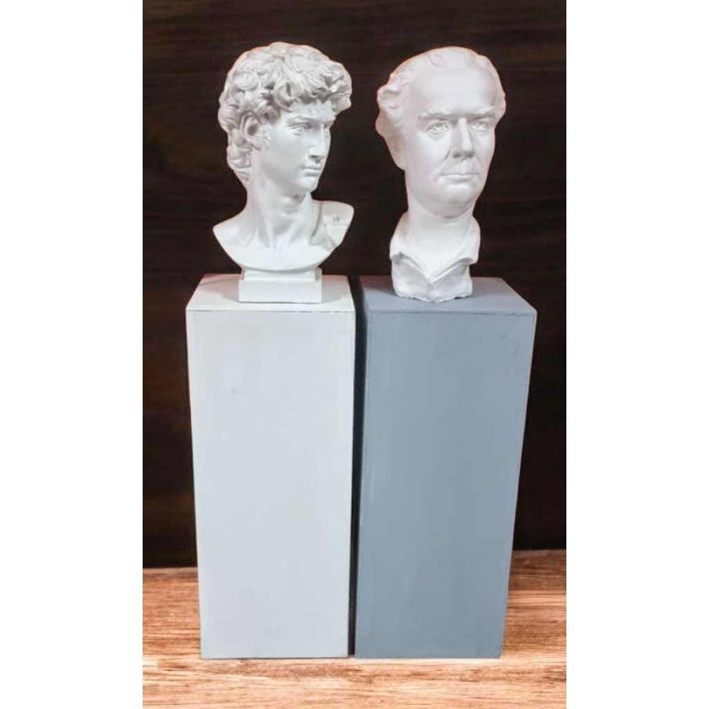 ฐานวางประติมากรรมขนาด30x30สูง60,30x30สูง70,40x40สูง70cm 16x16x90ราคาแค่ 850,950 บาทเท่านั้น สามารถสั่งทำสีได้ทุกสีครับ