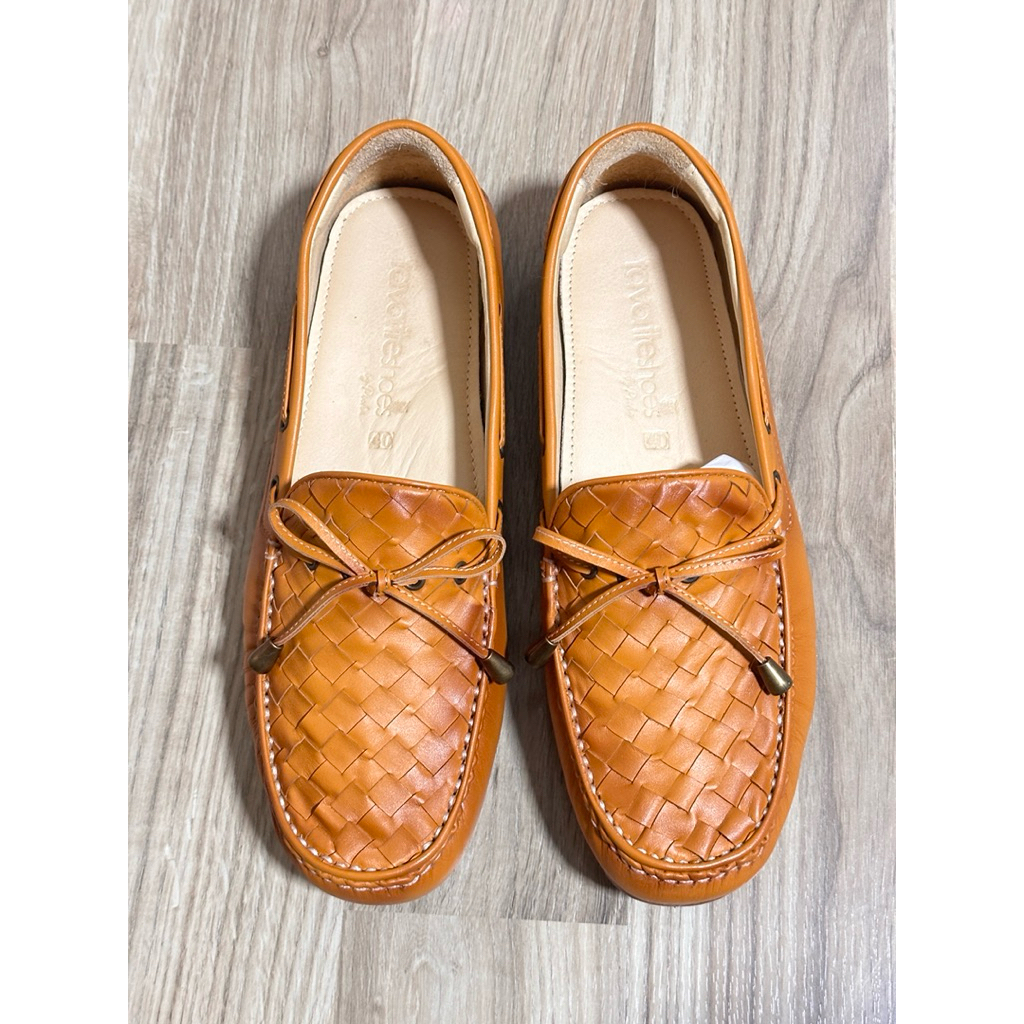 (Used)รองเท้า Favoriteshoes By Picha รุ่น D/W ใส่ไป 2-3 ครั้ง สภาพใหม่มากค่ะ