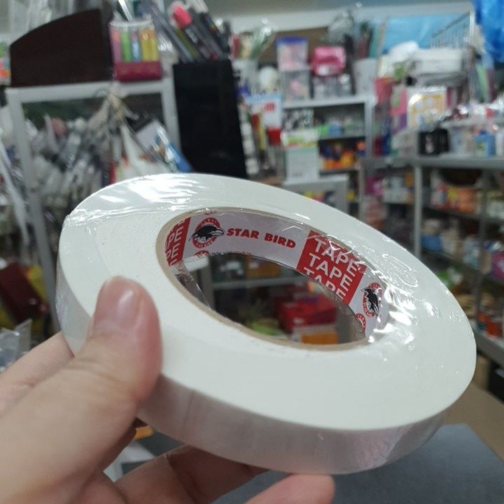 เทปกาว2หน้า ติดพรม สตาร์เบริ์ด หน้ากว้าง18 มิล ยาว25 เมตร