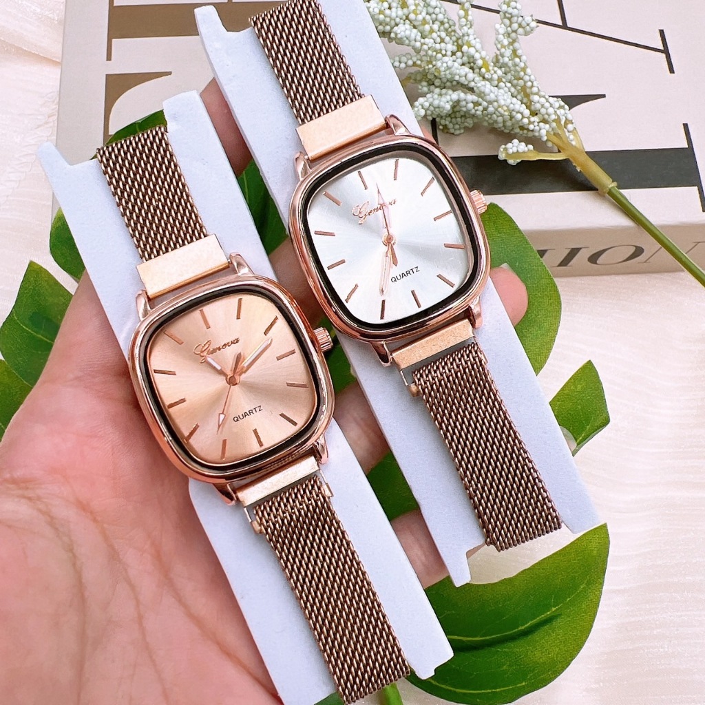 GENEVA นาฬิกาข้อมือแฟชั่นแบรนด์แท้สายแม่เหล็กปรับได้ตามขนาดข้อมือ หน้าปัดขนาด30ม