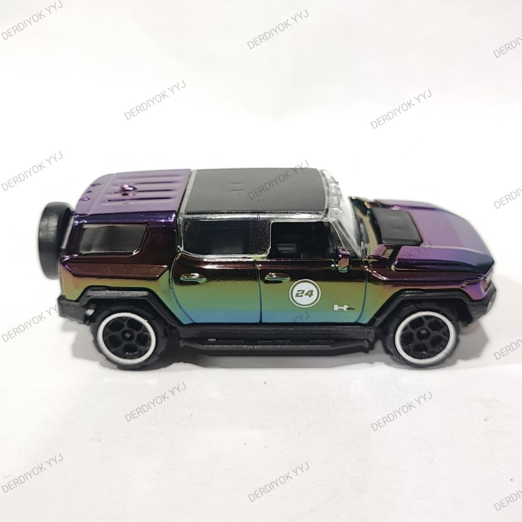 โมเดลรถเหล็ก Majorette Hummer EV GMC 24 Collection Chrome Purple