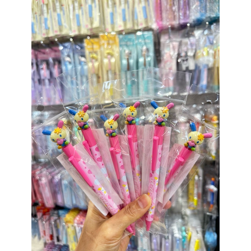 [New]   รุ่นใหม่ล่าสุด   ปากกาลูกลื่นหัวตุ๊กตาจาก Sanrio japan ลิขสิทธิ์แท้ 100% นำเข้าจากญี่ปุ่น