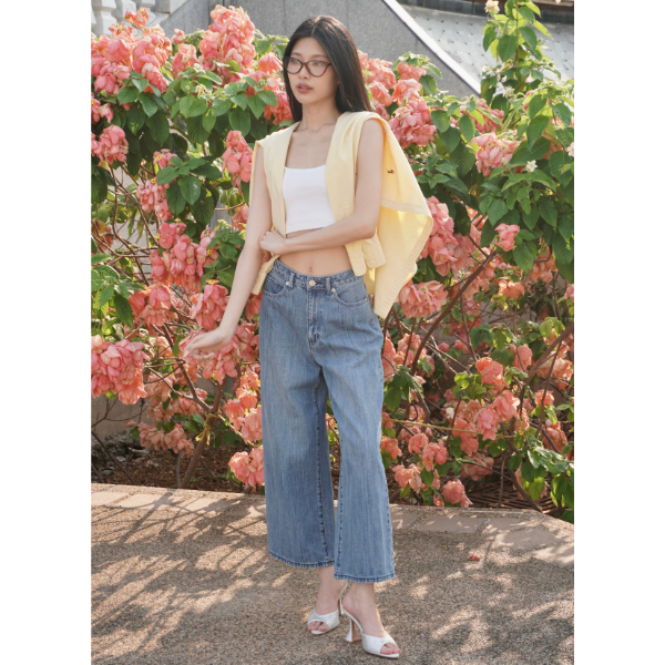 กางเกงยีนส์ POSS SIGNATURE BA13 Cornflower ทรง Wide leg ปลายขากว้าง 5 ส่วน