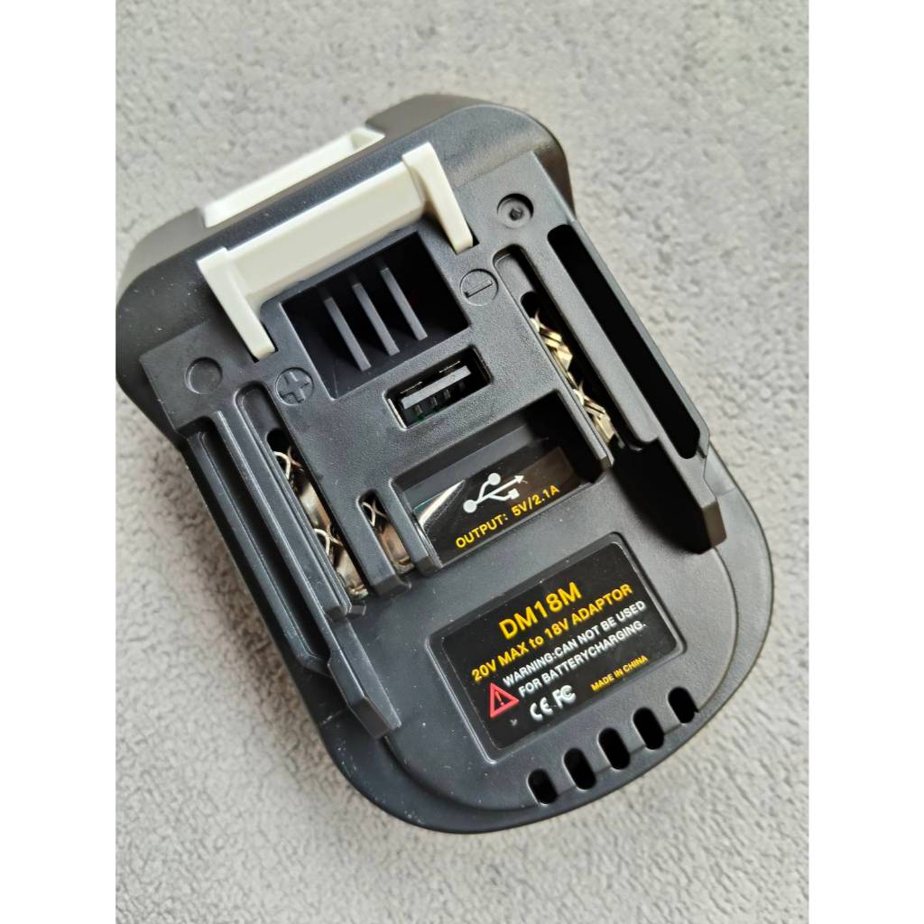 ตัวแปลงแบตเตอรี่ลิเธียม20V ถึง18V Dm18M อะแดปเตอร์เครื่องมือชาร์จสำหรับ milwaukee Makita Bl1830แบตเตอรี่ Bl1850 พร้อมส่ง
